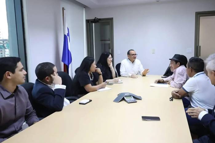 El Secretario de Energía, Rodrigo Rodríguez J., destacó que este avance refleja la confianza construida con las comunidades.