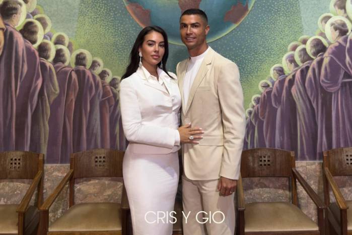 Cristiano Ronaldo y Georgina Rodríguez se casaron en una íntima ceremonia en casa