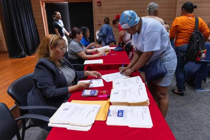 La Alcaldía de Panamá abre convocatoria para vendedores durante los desfiles patrios 2026