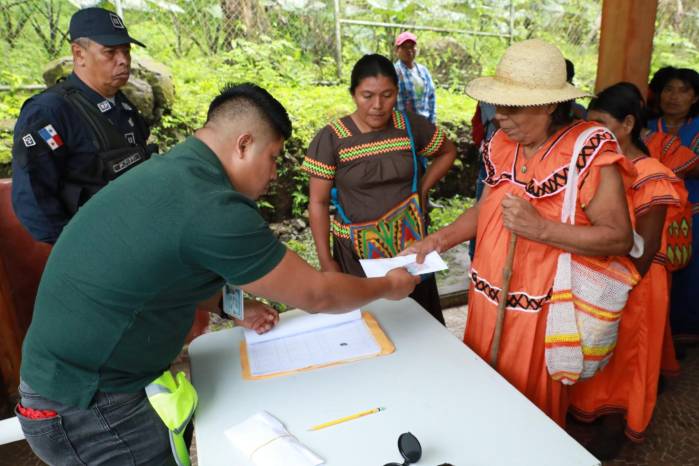 Autoridades del Mides anuncian que todo está listo para el cuarto pago de los programas de transferencias monetarias condicionadas.