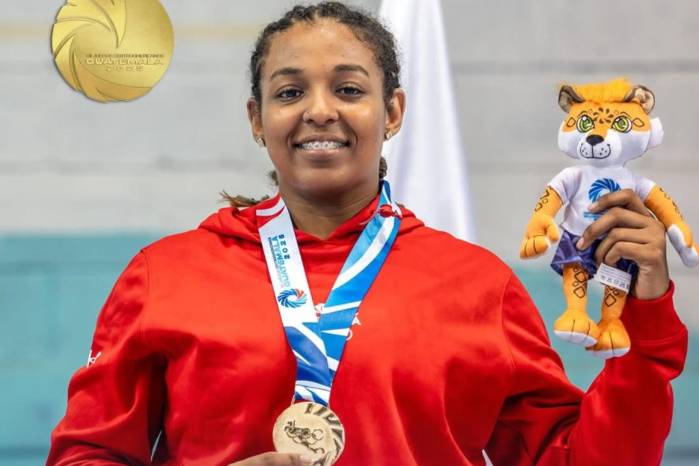 Chaneth Simmonds, medalla de oro en Lucha, modalidad Libre (-76kg) de los XII Juegos Centroamericanos Guatemala 2025.