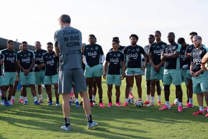 La selección de Panamá está lista para enfrentar a Brasil en el Maracaná.