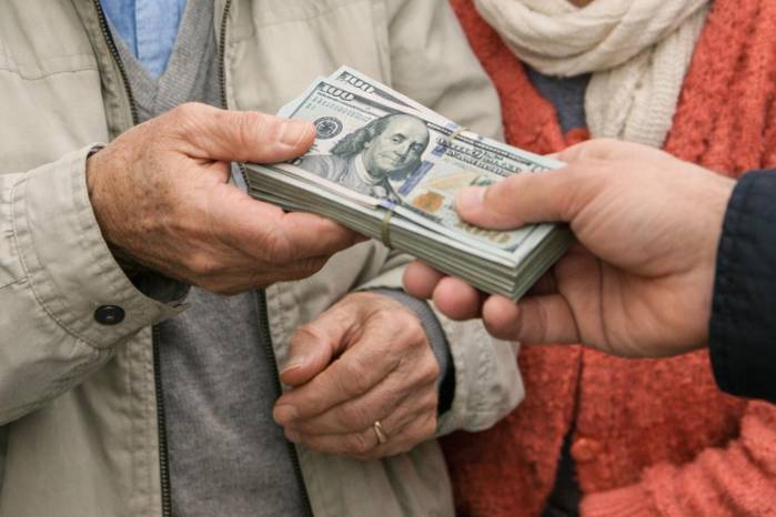 Los jubilados y pensionados recibirán su primer pago del mes el viernes 4 de septiembre.