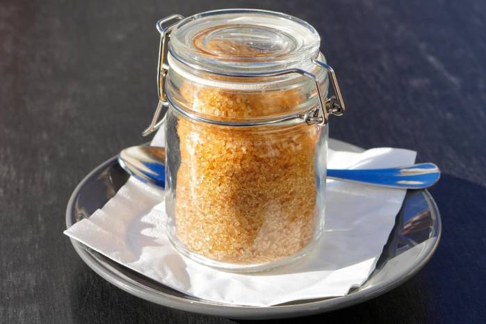 El IMA convoca a ingenios azucareros para vender azúcar morena en Tiendas del Pueblo