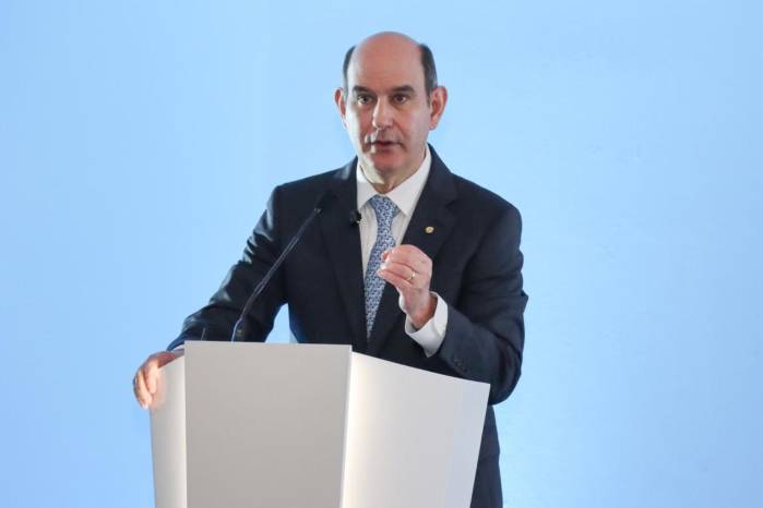 El ministro Felipe Chapman, afirmó que el MEF garantiza fondos y mantiene fecha de pago de Cepanim.