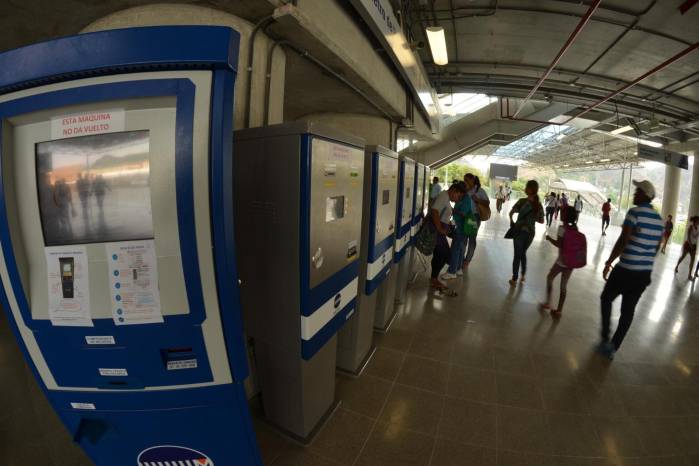 El Metro de Panamá reporta falla en sistema de recarga