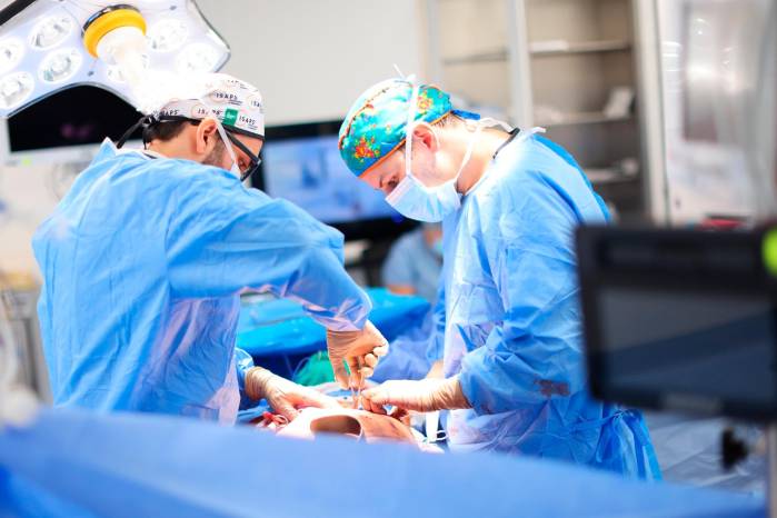 La Caja de Seguro Social abre convocatoria para médicos especialistas