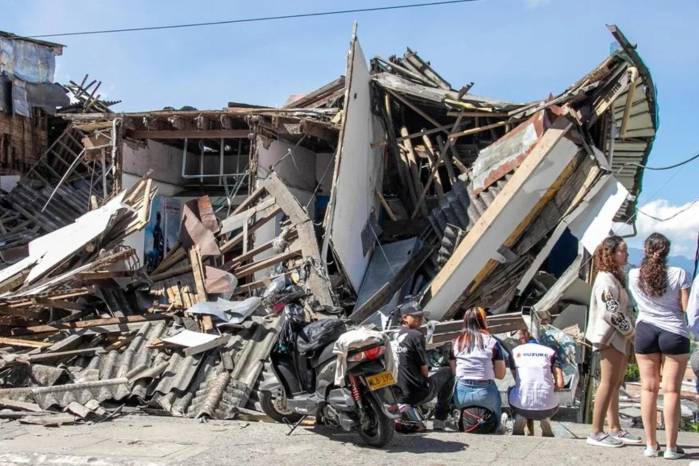 Sismos, alerta sanitaria y terremoto en Colombia: así fue la jornada