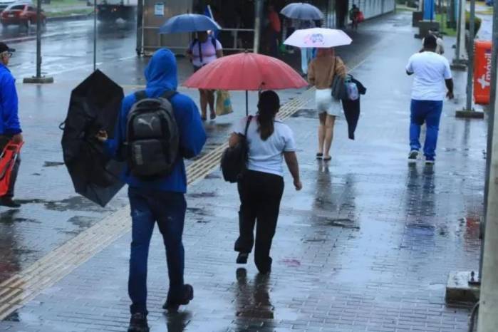 Onda Tropical N.° 37 aumentará las lluvias en Panamá; Sinaproc pide tomar precauciones