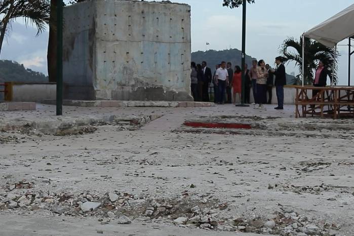 La reconstrucción del Monumento Chino avanza entre análisis y trámites administrativos