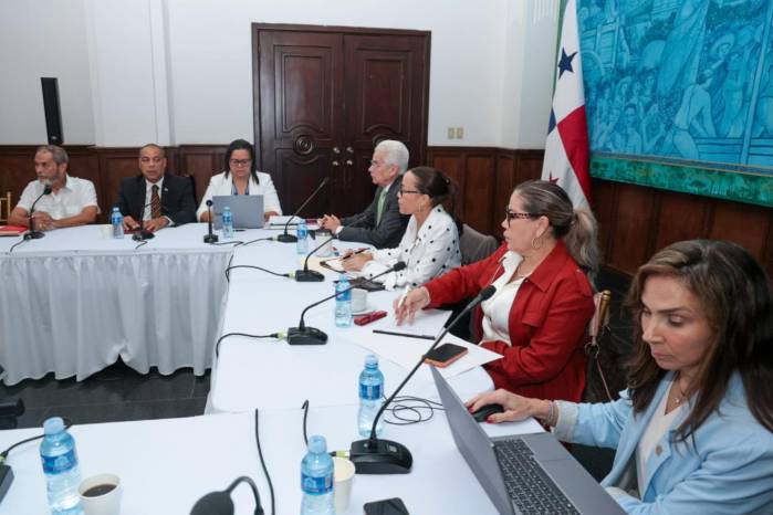 Buscan redefinir los descuentos para jubilados sin afectar a pequeños negocios