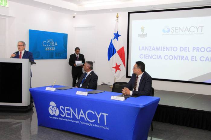 Panamá lanza un programa de investigación e innovación contra el cáncer.