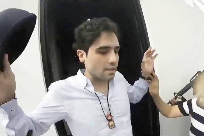 La pregunta clave aquí es si Ovidio El Ratón dará información solo sobre los grupos criminales.