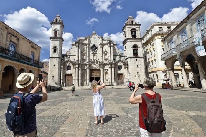 La isla enfocada en el turismo reafirma su compromiso contra el terrorismo y abre la puerta a mayor cooperación regional.