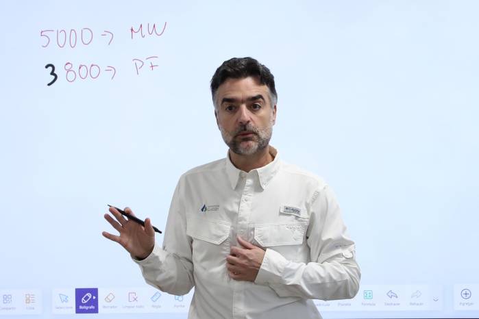 Esteban Barrientos, gerente general de Generadora Gatún.