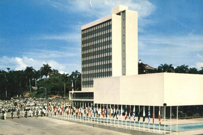 Edificio de la Asamblea Nacional de Diputados, plaza 5 de Mayo, ciudad de Panamá.