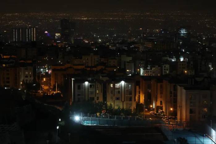 Vista de Teherán, capital de Irán, durante un ataque de Israel a objetivos militares, el 26 de octubre.