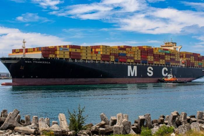 Imagen del barco retenido en el estrecho de Ormuz.