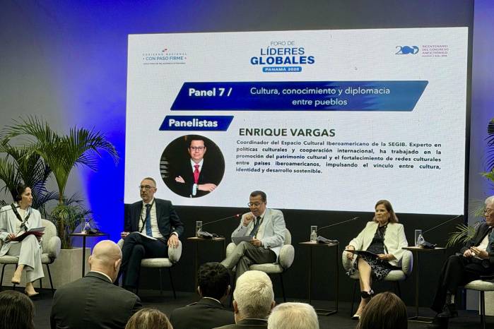 Foro de Líderes Globales 2026, Bicentenario del Congreso Anfictiónico de Panamá . Al centro Enrique Vargas