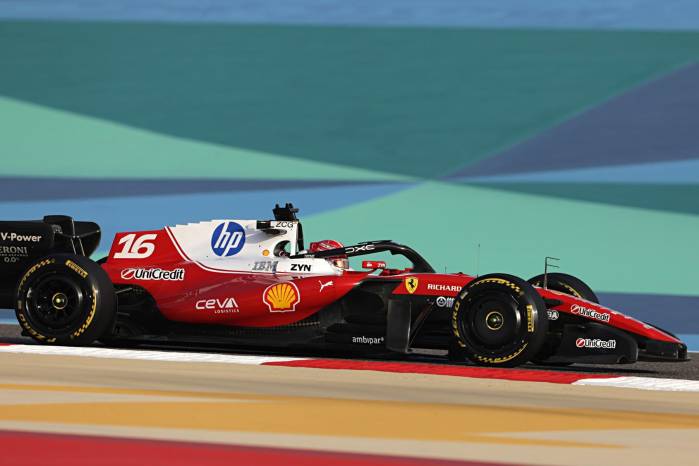 El monegasco Charles Leclerc (Ferrari) en el circuito internacional de Sakhir, Baréin.