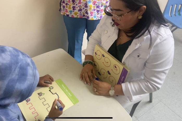 Los beneficiarios provienen de distintos puntos del país y accedieron a servicios en áreas como apoyo psicopedagógico, fonoaudiología, estimulación temprana, dificultades en el aprendizaje y orientación familiar.