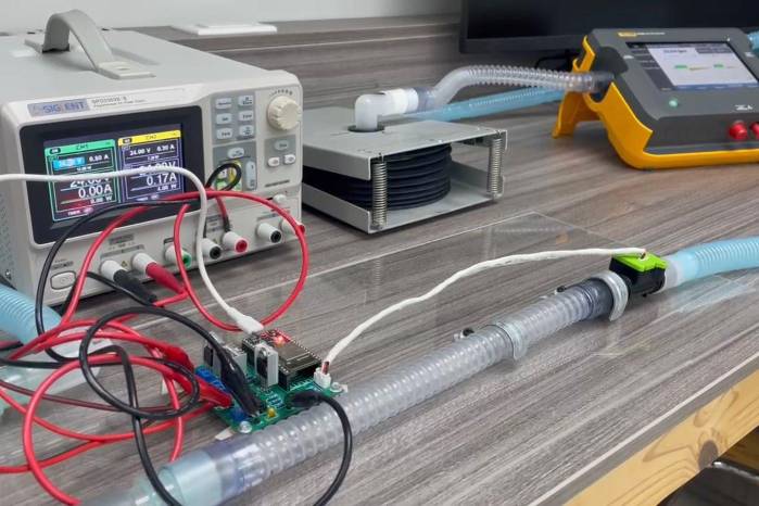 El prototipo de ventilador fue diseñado con un microcontrolador, válvulas neumáticas y un simulador de pulmones.