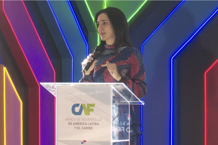 La subsecretaria general y directora regional del Programa de las Naciones Unidas por el Desarrollo (PNUD) para América Latina y el Caribe Michelle Muschett, apostó por el desarrollo como la vía para renovar la confianza en la democracia.