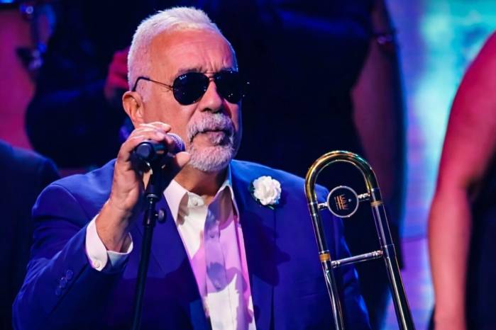 Nacido en el Bronx, Nueva York, en el seno de una familia puertorriqueña, Colón destacó no solo como intérprete, sino también como productor.