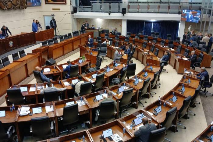 Debate acalorado en la Asamblea Nacional por el uso del bioetanol