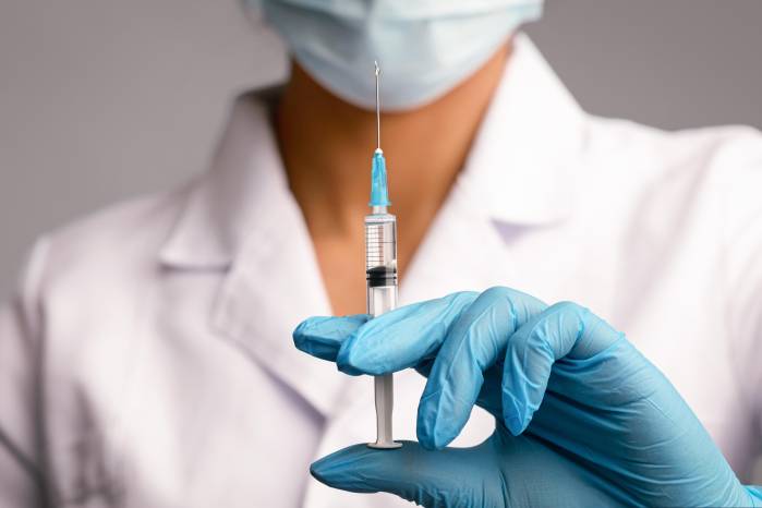 La vacuna anticovid-19 de Pfizer: una estafa multimillonaria aleccionadora