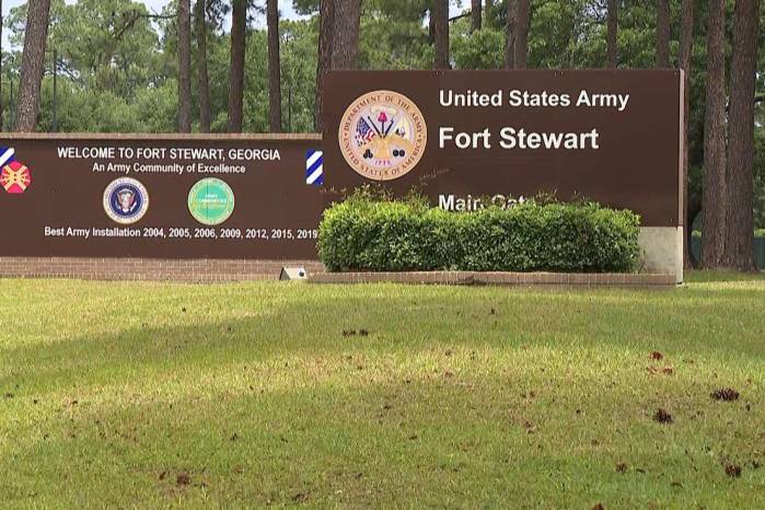 Cinco soldados heridos y una persona detenida tras el tiroteo en el Fort Stewart, en Georgia, Estados Unidos.