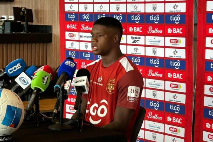 El jugador de la Selección Nacional de Panamá, Kadir Barría.