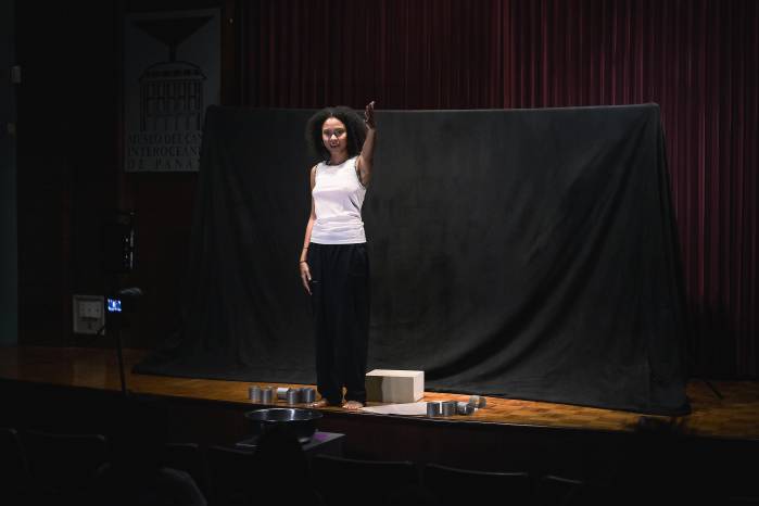 Es cofundadora de El Elefante de Venus Teatro.