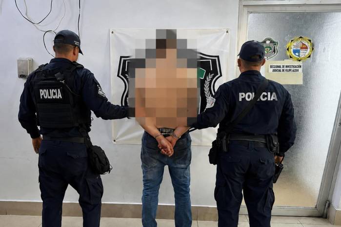 El ciudadano fue puesto a órdenes de las autoridades competentes para los trámites correspondientes.