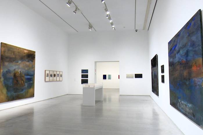 Los tres cuadros formaron parte de la exposición ‘documenta IX’ que se celebró en Kassel (Alemania) en 1992.