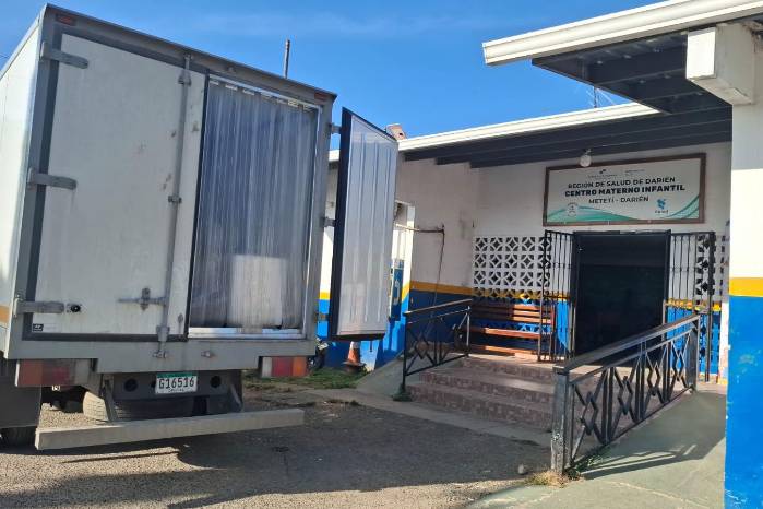 Los grupos prioritarios de vacunación son: adultos mayores de 60 años, embarazadas y niños menores de 5 años.