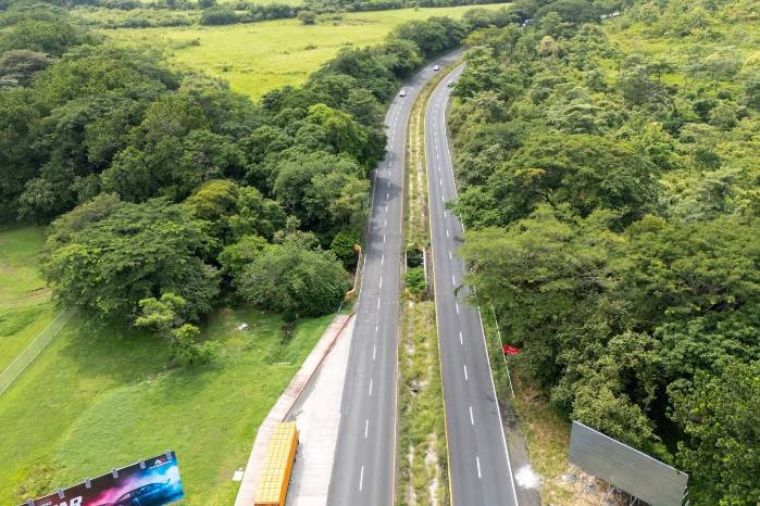 El proyecto contempla la rehabilitación de 192 kilómetros de carretera desde Loma Campana hasta Santiago de Veraguas.