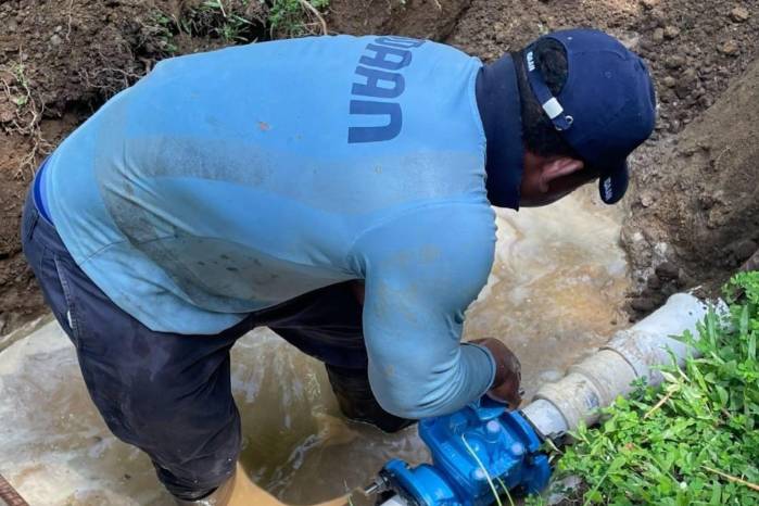 Las intervenciones incluyen reparaciones de líneas, limpieza de sedimentadores, interconexiones y cambio de válvulas.