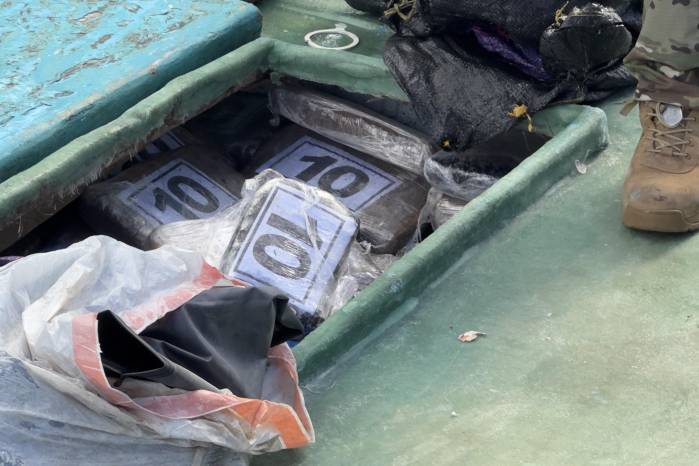 Operación antidrogas del Senan deja 916 paquetes incautados en aguas del archipiélago de las Perlas