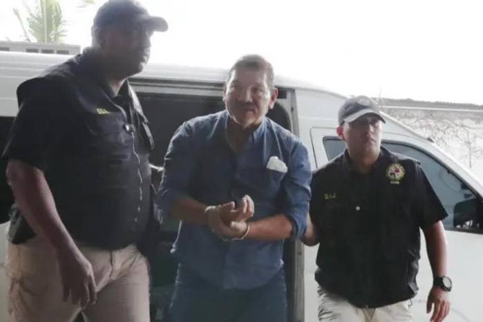 El tribunal deberá decidir si mantiene o levanta el control electrónico que pesa sobre Genaro López.