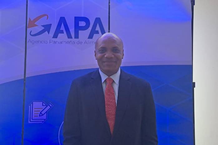 Nicolás Batista Palacios, director de APA.