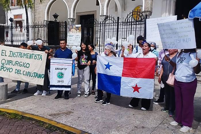 En lugar de fortalecer la atención sanitaria y elevar los estándares profesionales, el acuerdo representaría, a juicio de la ANIQP, un retroceso para el sistema de salud.