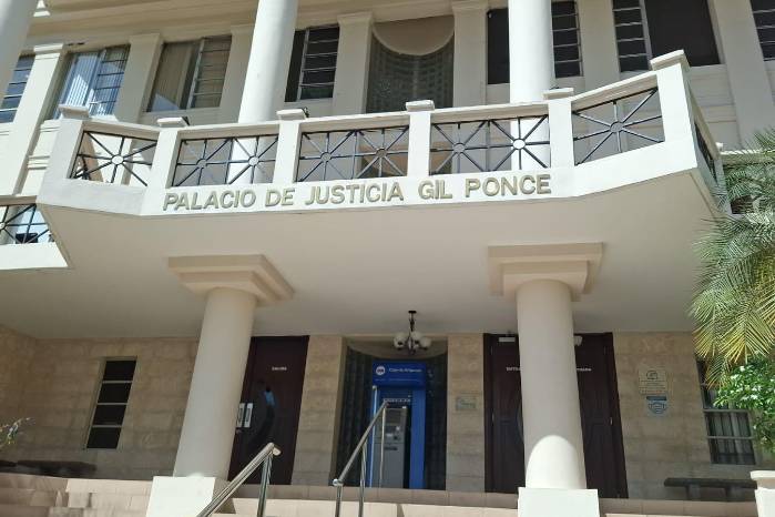 La audiencia se celebró en el Palacio Gil Conte del Órgano Judicial desde las 9:00 a.m. frente al Juzgado Primero Liquidador de Causas Penales del Primer Distrito Judicial.