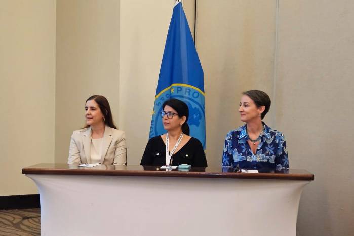 Proyecto Solidaridad Sur-Sur de la OPS, Argentina y Panamá, contra las superbacterias.
