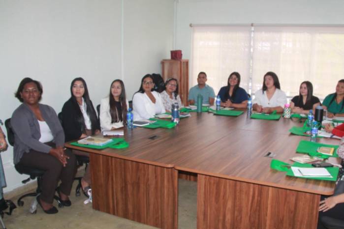 Esta ampliación se da en un momento en que el IPHE también impulsa otras iniciativas formativas, como las capacitaciones para docentes y equipos técnicos con miras al año lectivo.