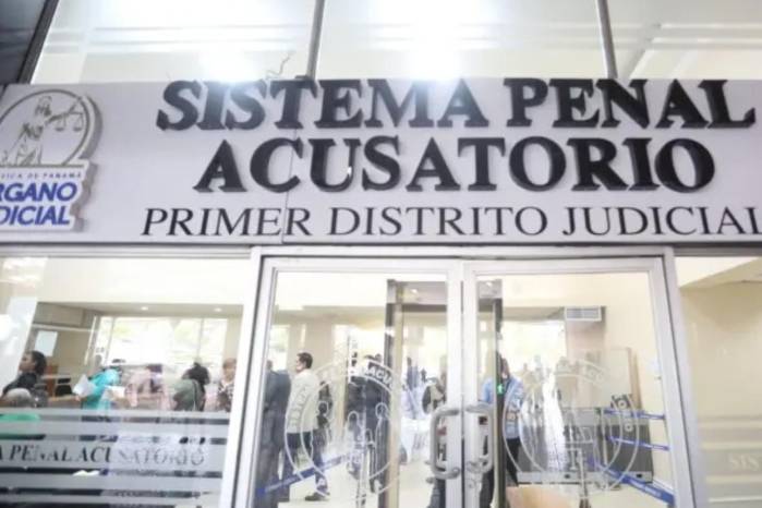 La instrucción también ordena a las directoras de las oficinas judiciales velar por el estricto cumplimiento de esta disposición.