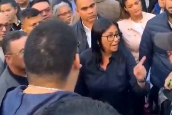 Rodríguez pidio que la clase política de Venezuela fuera más responsable.