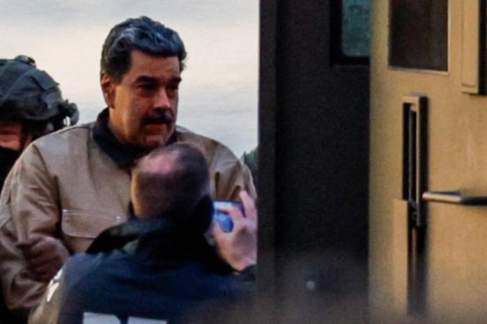 Nicolás Maduro, llega a un helipuerto de Manhattan, mientras se dirige a un tribunal de la ciudad de Nueva York hoy 5 de enero.