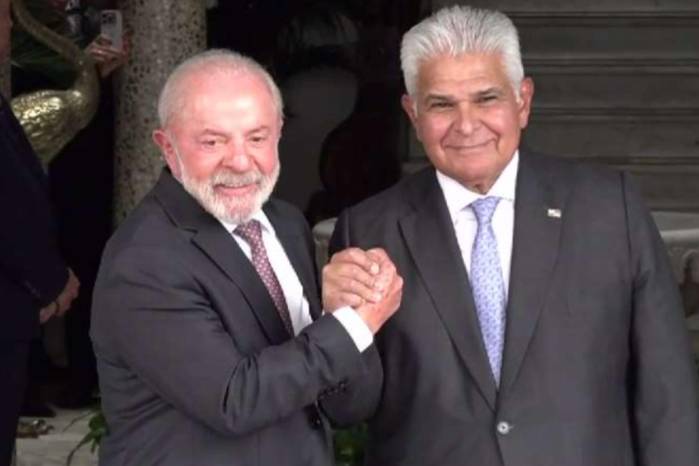 La visita del presidente brasileño se enmarca en su participación en el Foro Económico para América Latina y el Caribe.