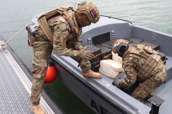 Durante esta operación los agentes del Senan se incauteron de 11,562 paquetes de droga.